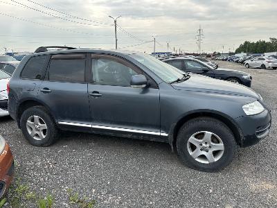 Volkswagen Touareg, 2004