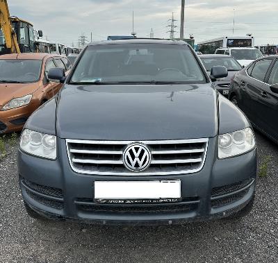 Volkswagen Touareg, 2004
