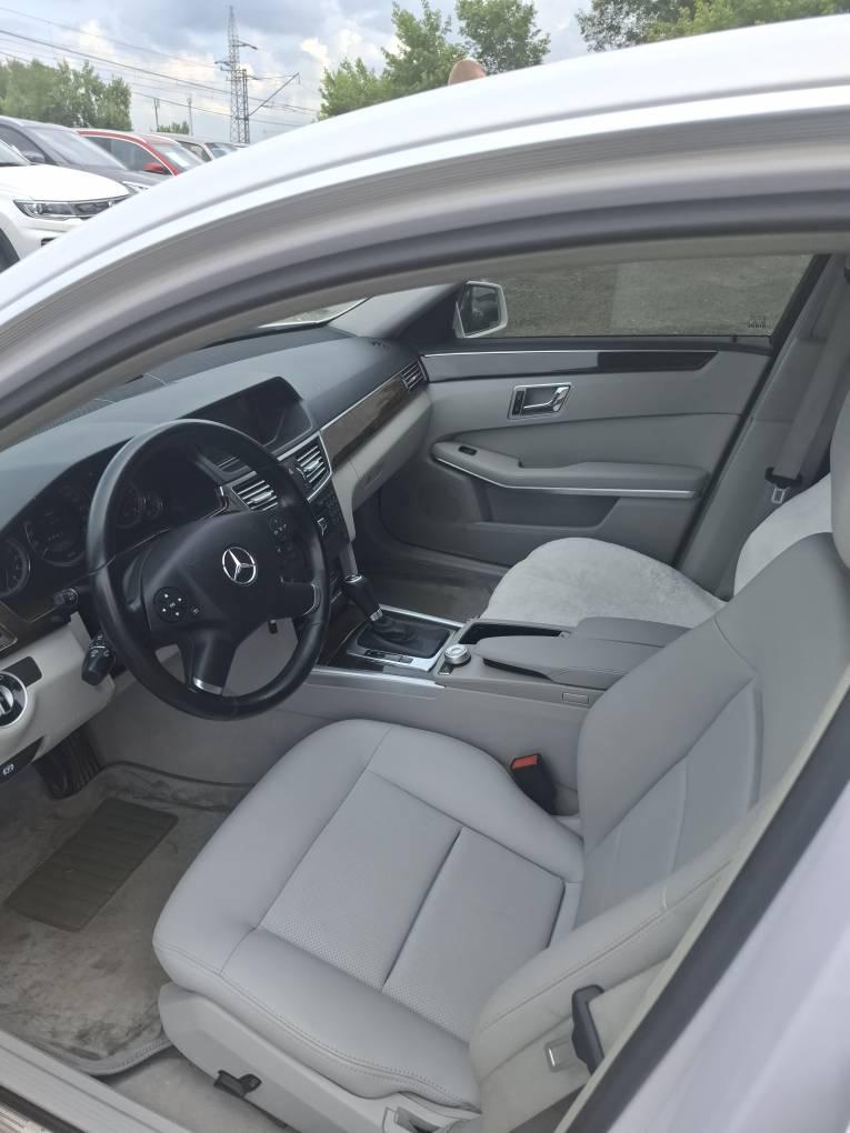 Mercedes-Benz Mercedes, 2011