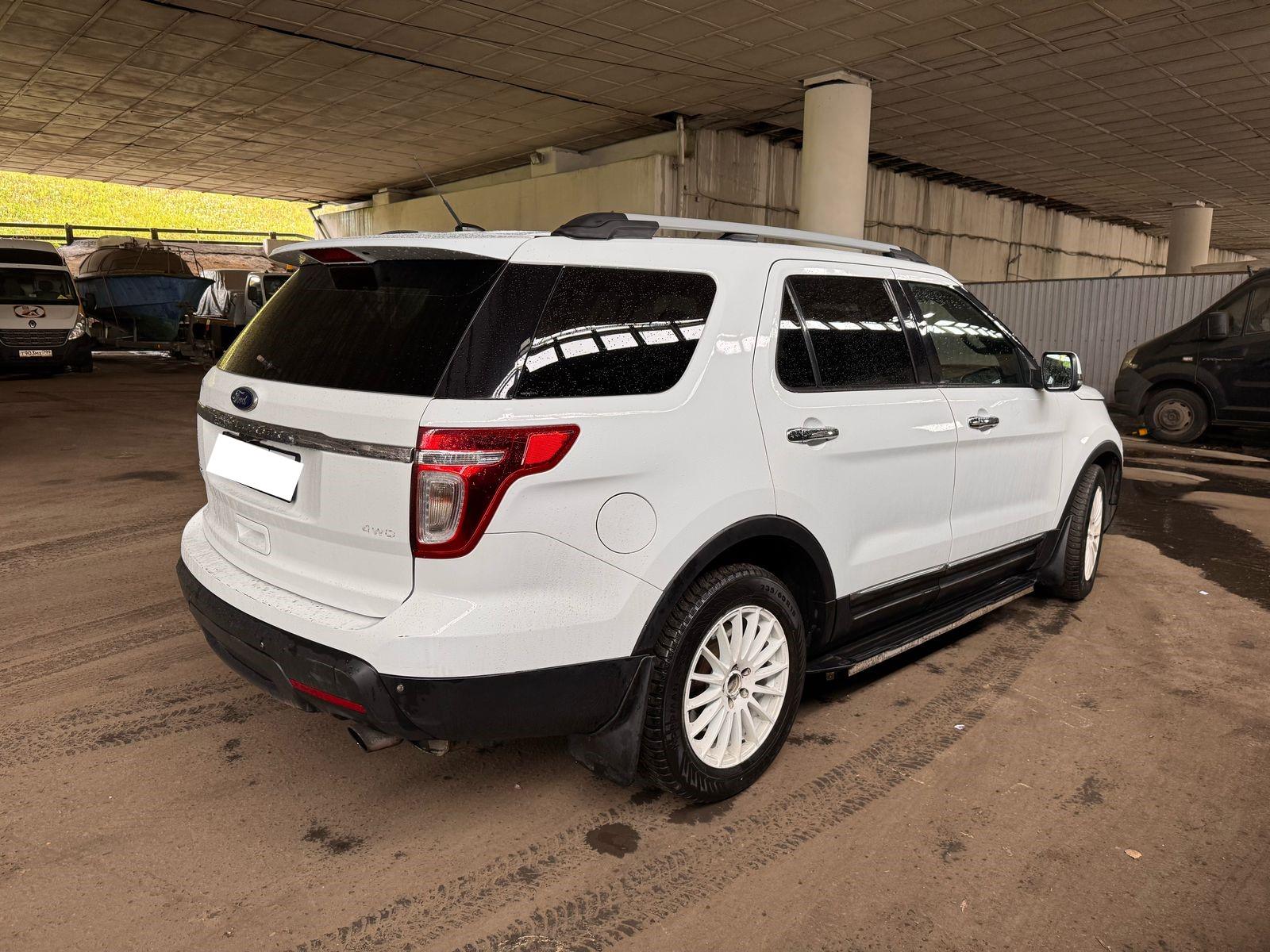 Ford Explorer, 2013