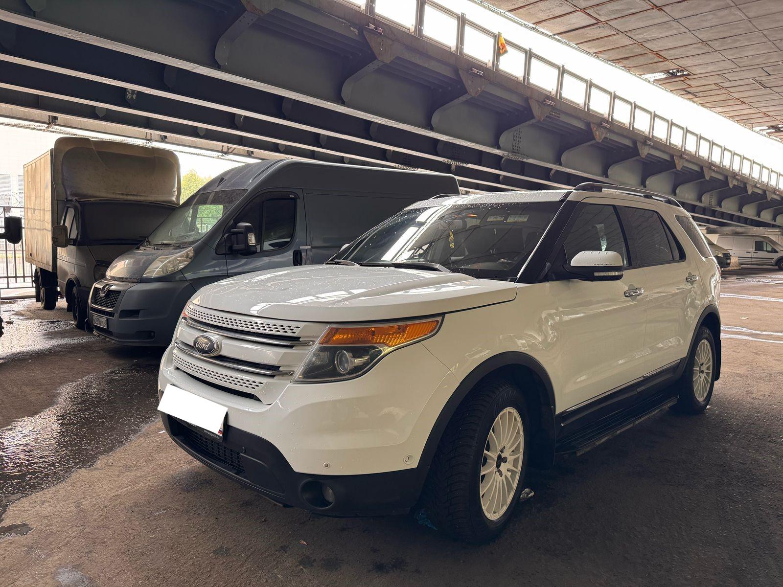 Ford Explorer, 2013