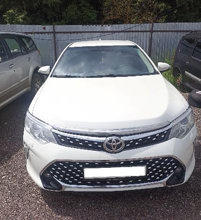 Toyota Camry, 2016