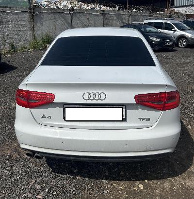 Audi A4, 2015