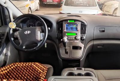Hyundai Grand Starex, 2011