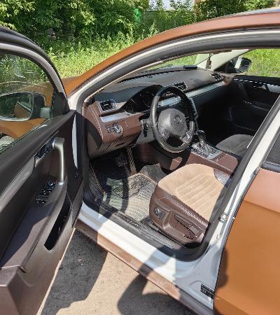 Volkswagen Passat, 2011