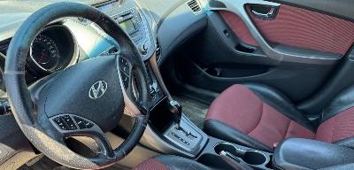 Hyundai Elantra, 2012