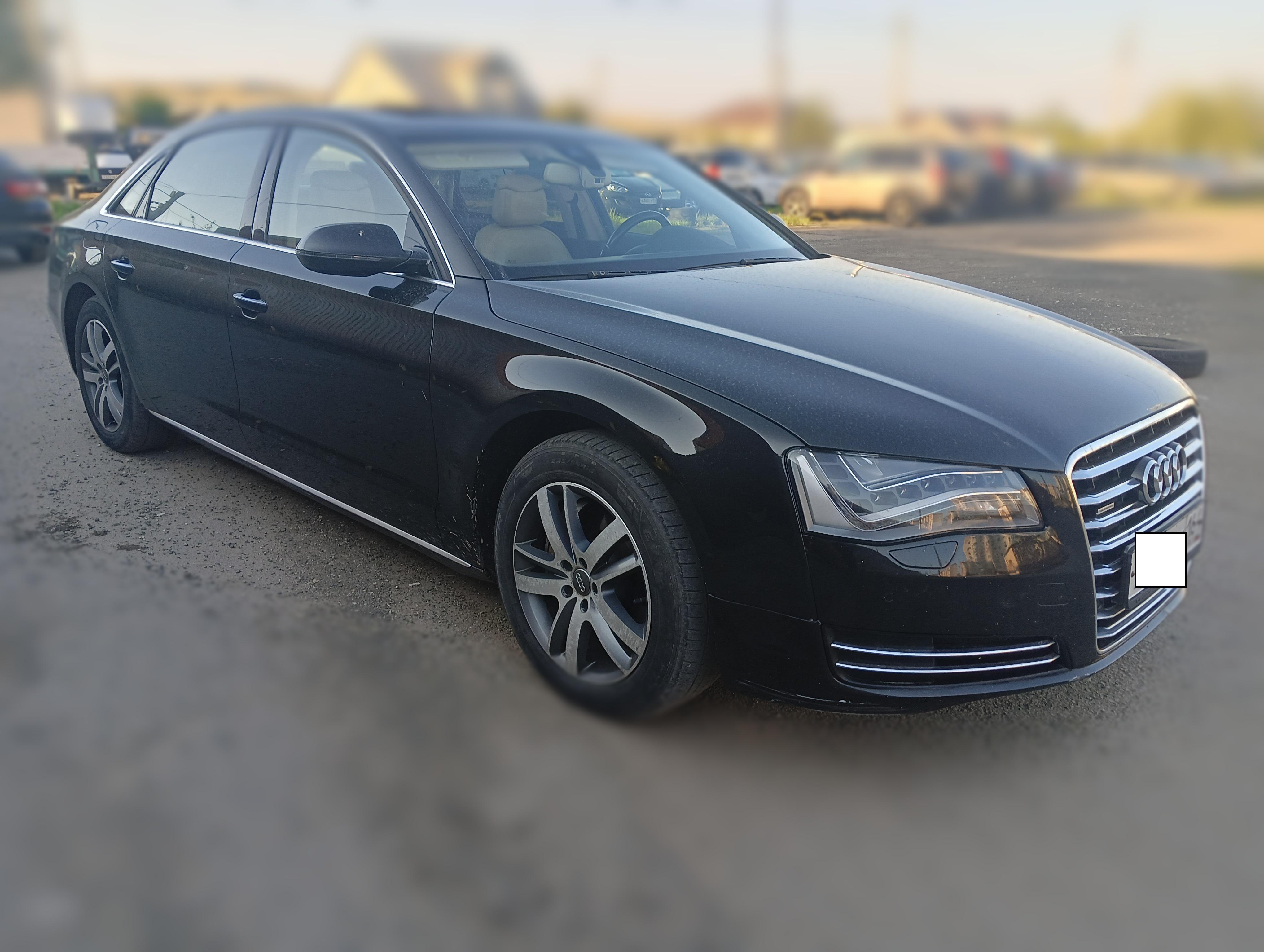 Audi A8, 2013