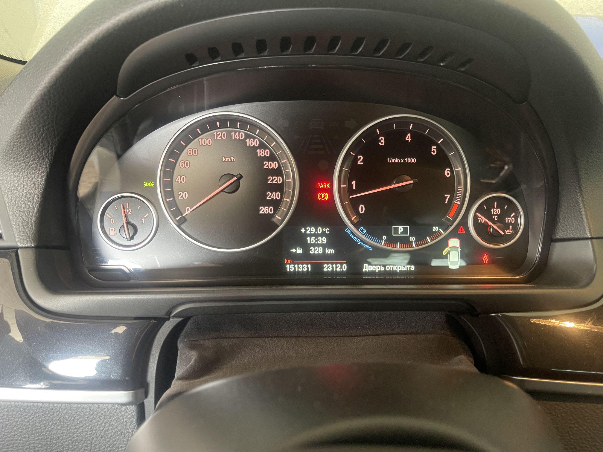 Bmw 5-Series, 2012