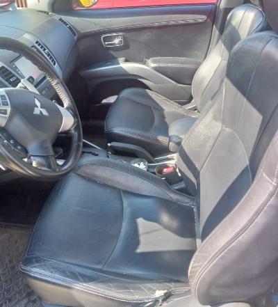 Mitsubishi Outlander, 2011