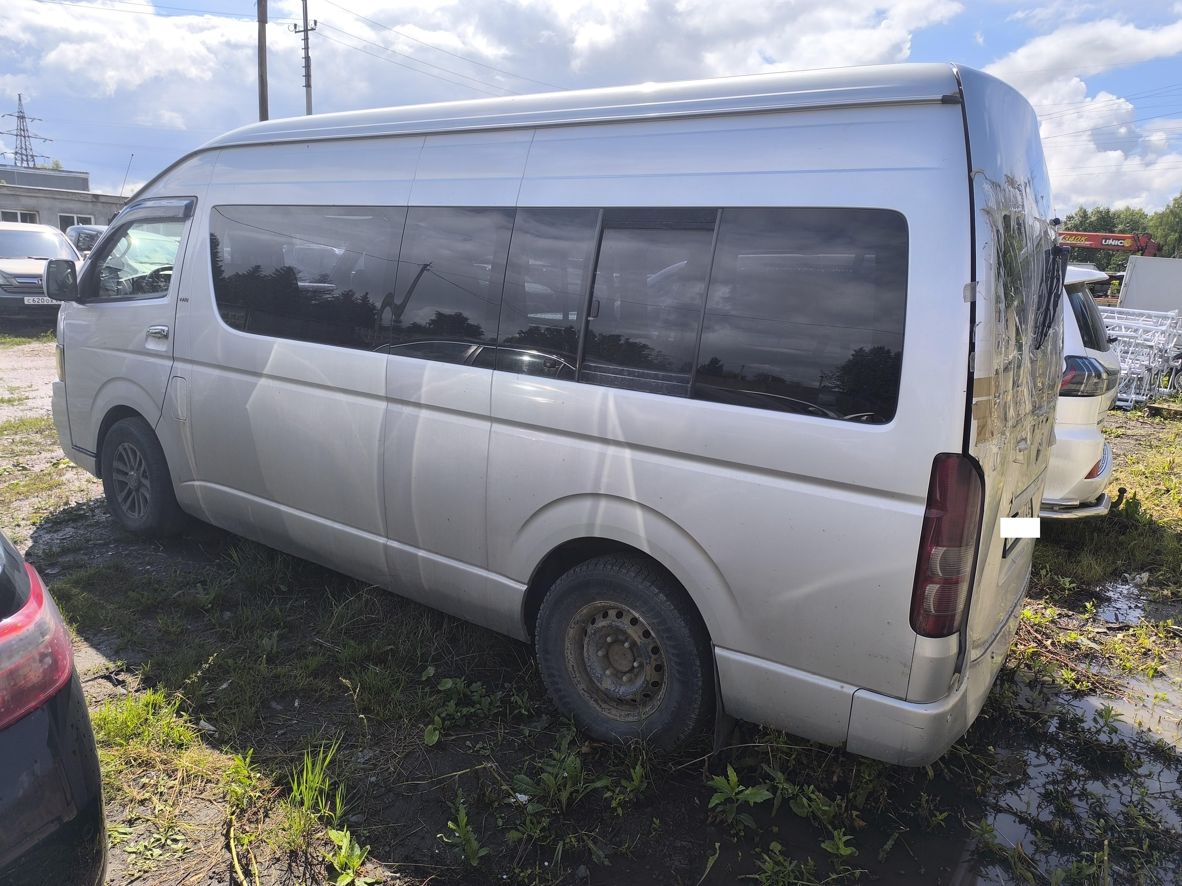 Toyota Hiace, 2007