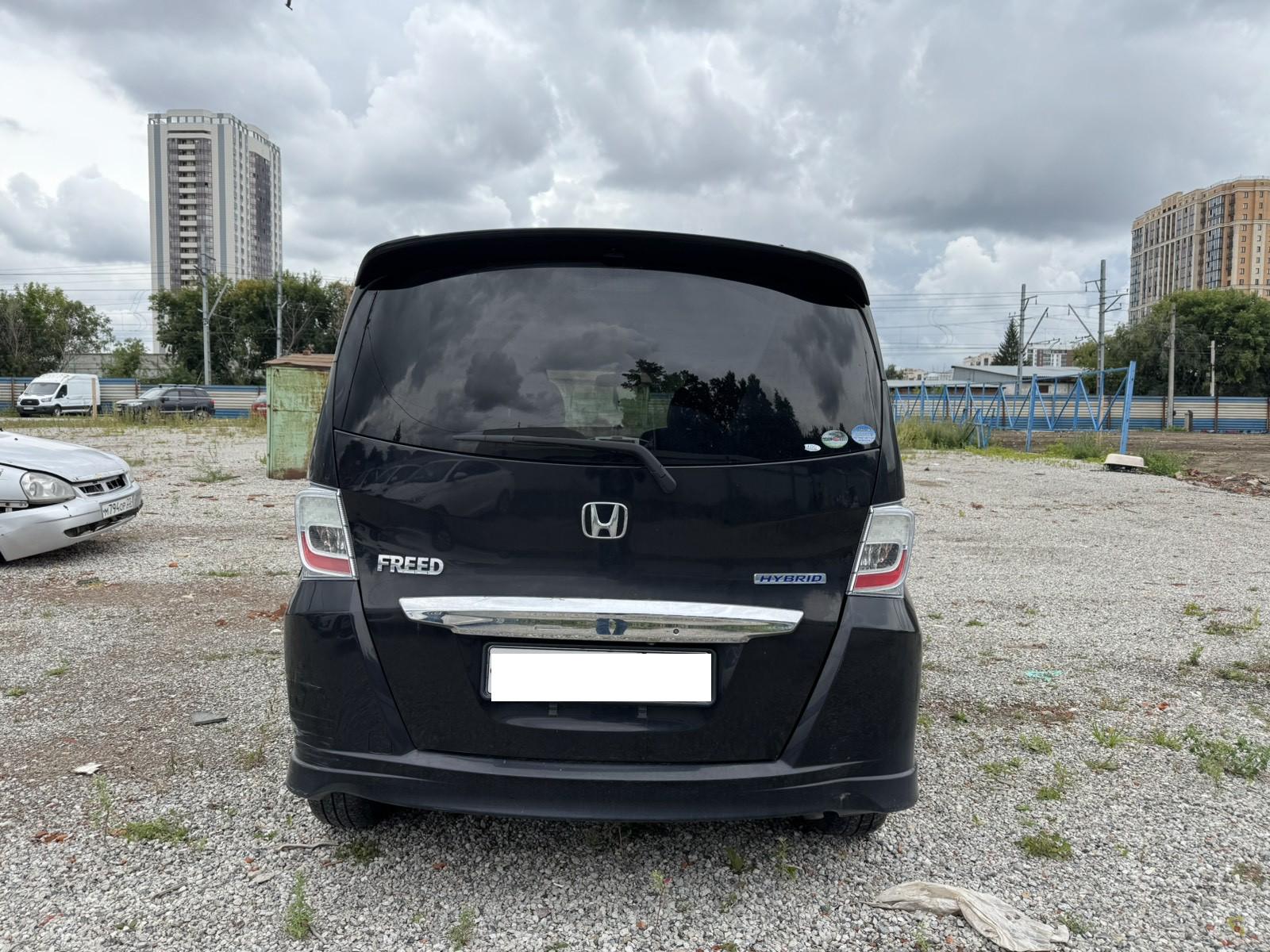 Honda Freed, 2011