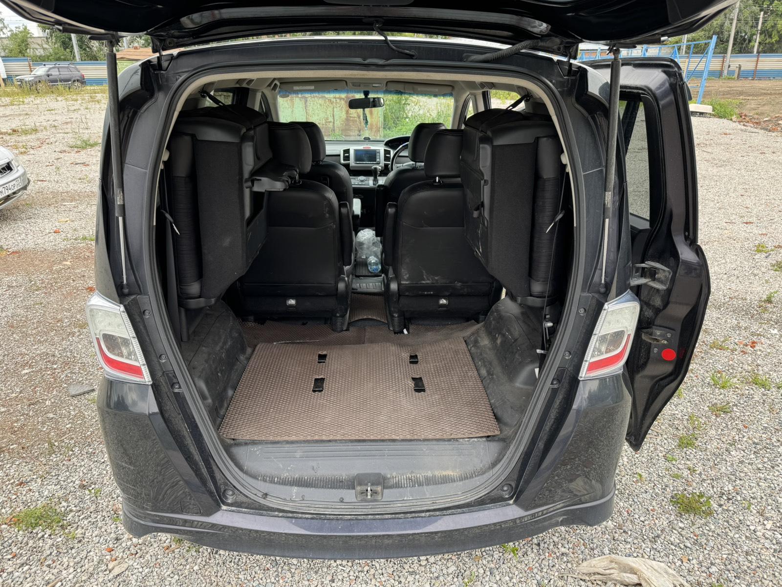 Honda Freed, 2011