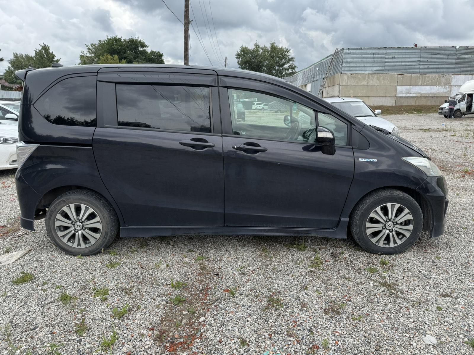 Honda Freed, 2011