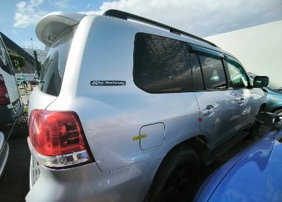 Toyota Land Cruiser, 2011