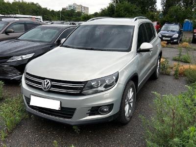 Volkswagen Tiguan, 2012