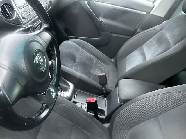 Volkswagen Tiguan, 2012