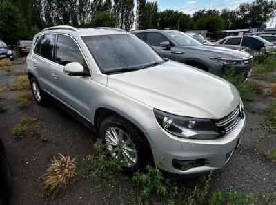 Volkswagen Tiguan, 2012