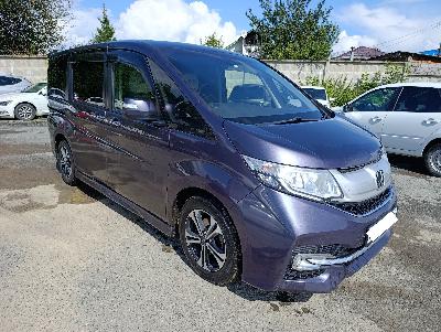 Honda Stepwgn, 2015