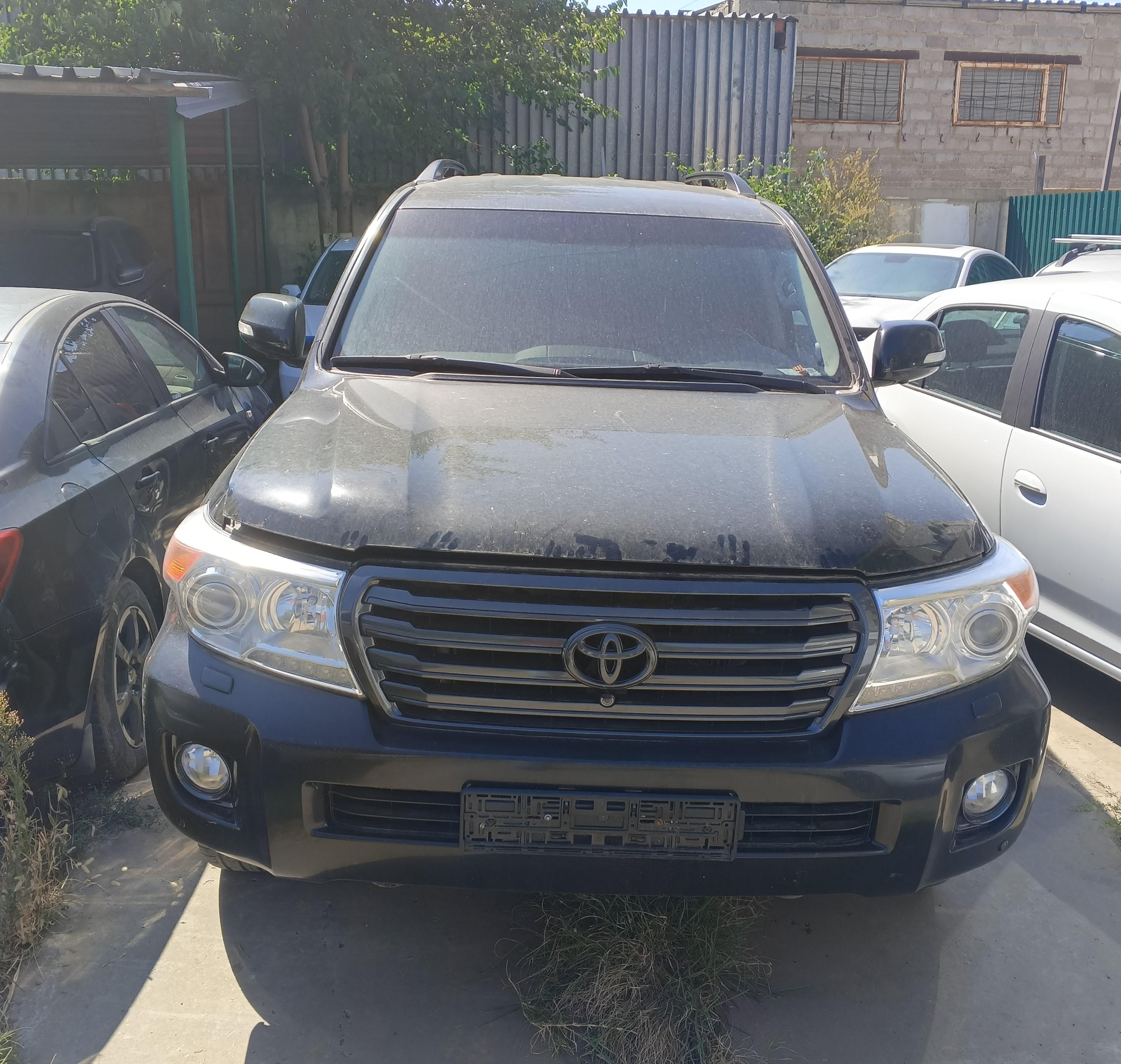 Toyota Land Cruiser, 2012