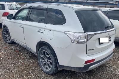 Mitsubishi Outlander, 2014