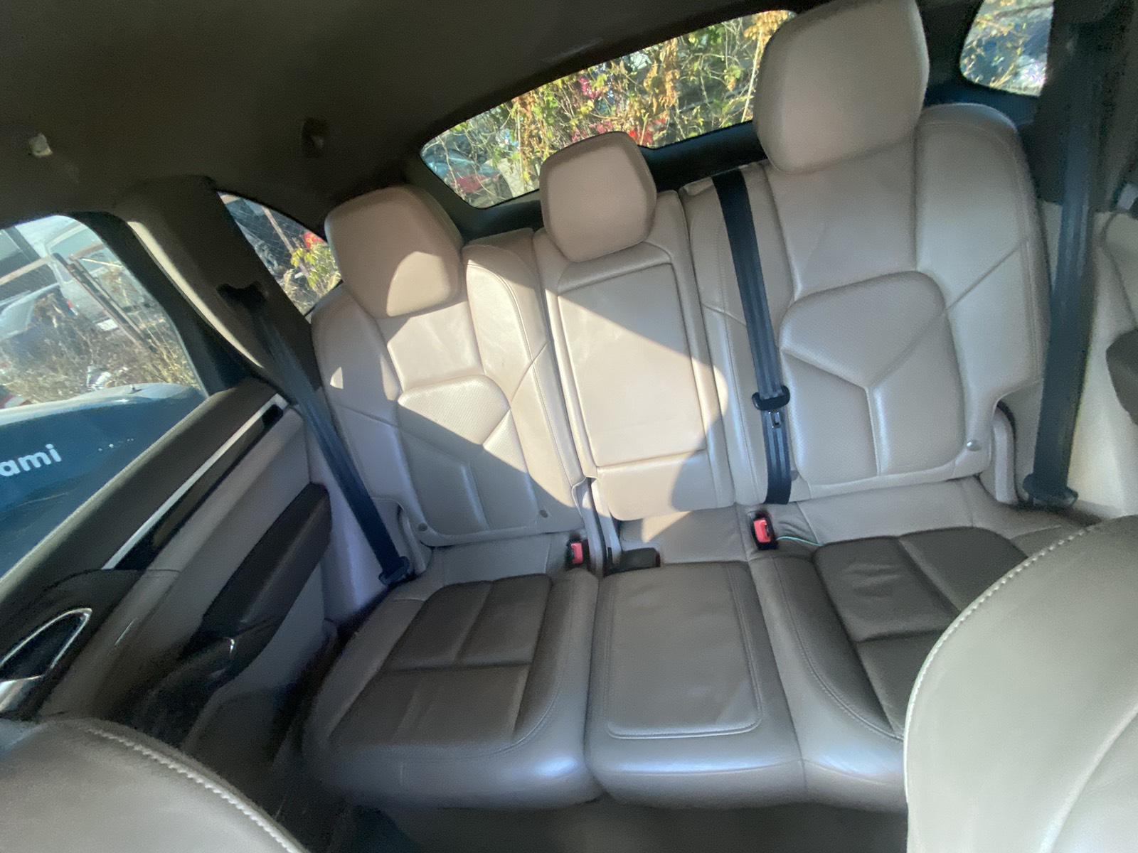 Porsche Cayenne, 2014
