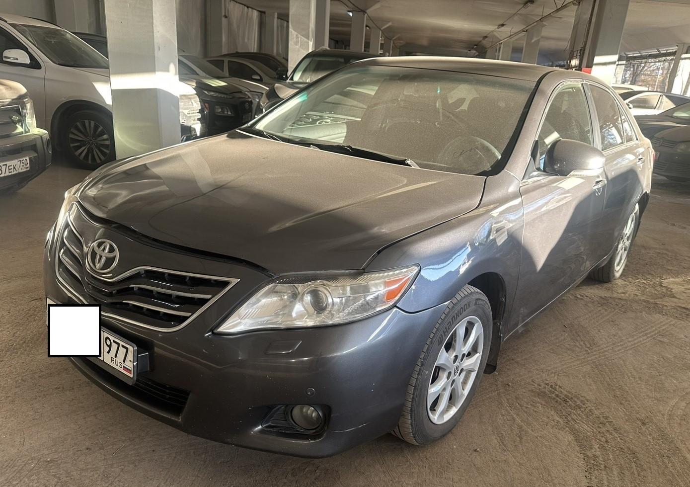 Toyota Camry, 2011