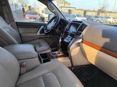 Toyota Land Cruiser, 2013