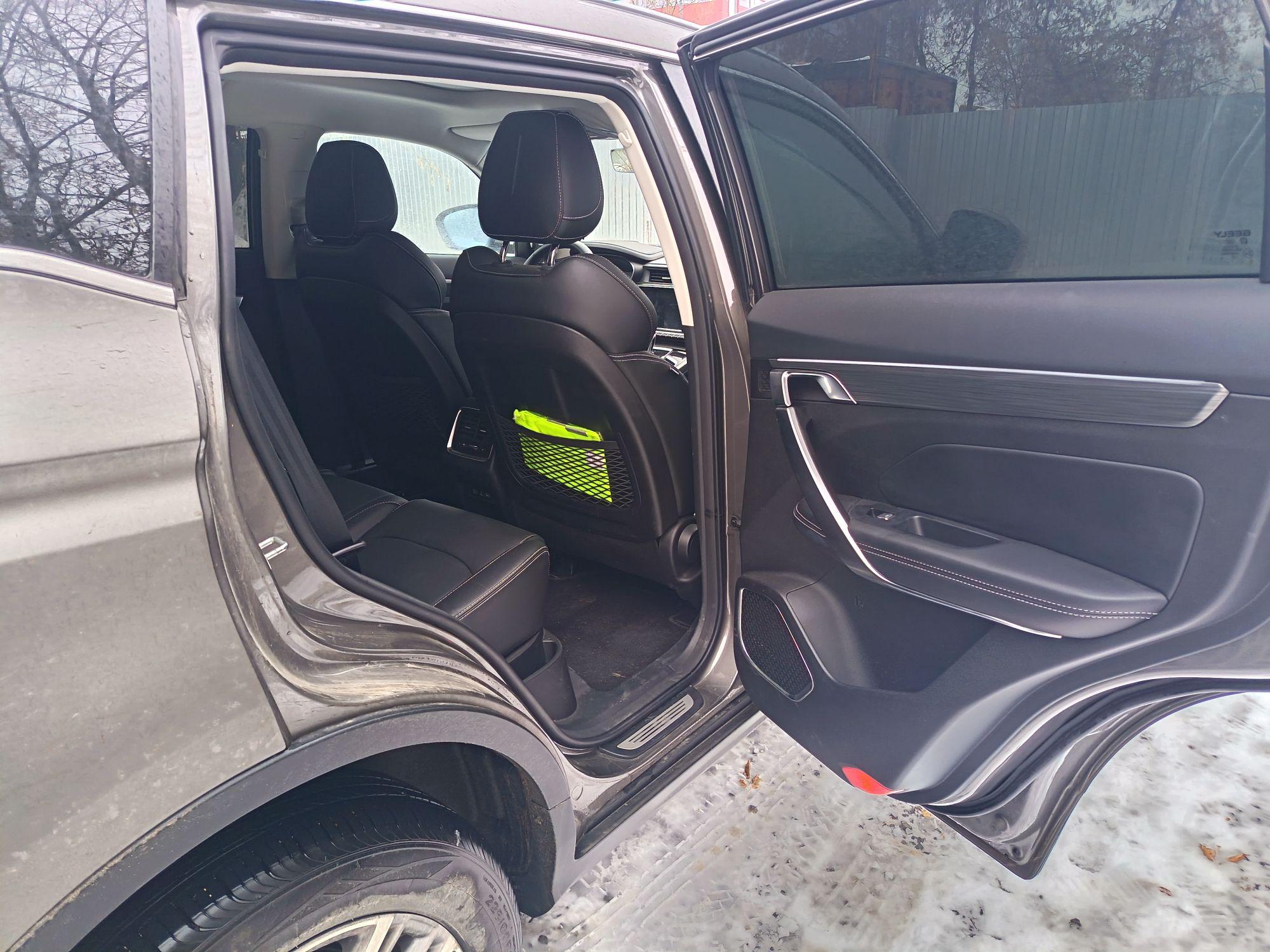 Geely Atlas Pro, 2023