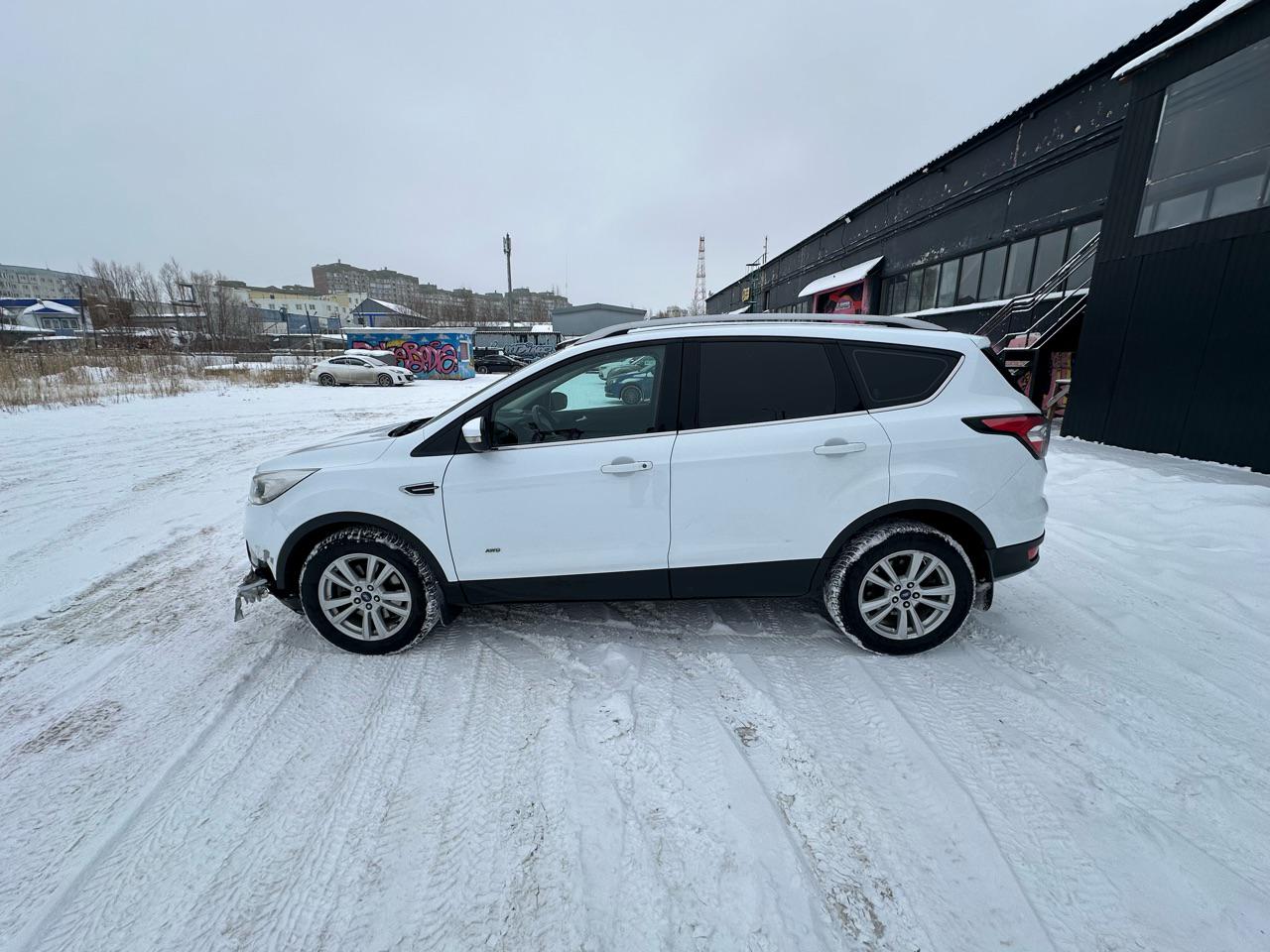 Ford Kuga, 2018