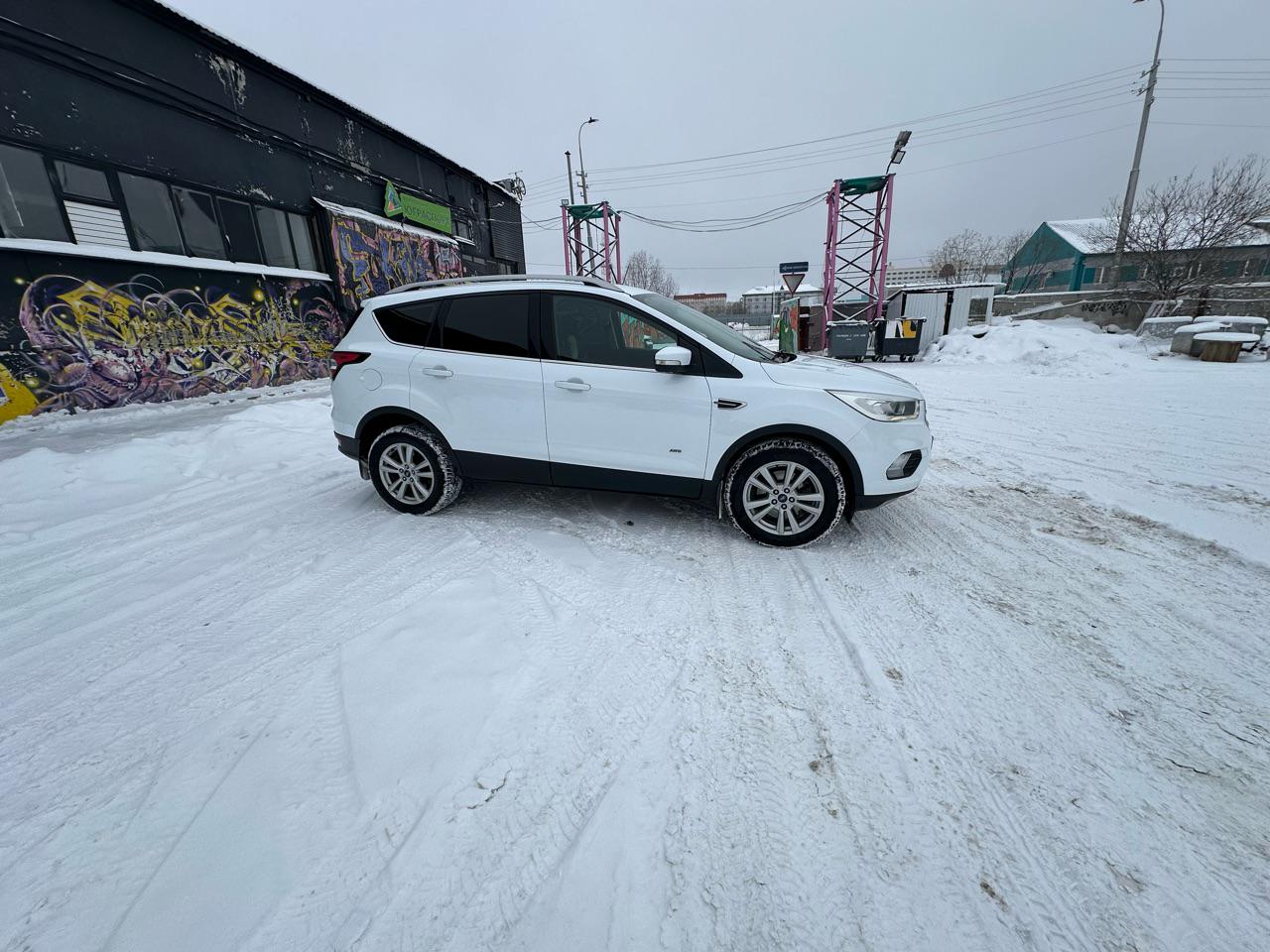 Ford Kuga, 2018