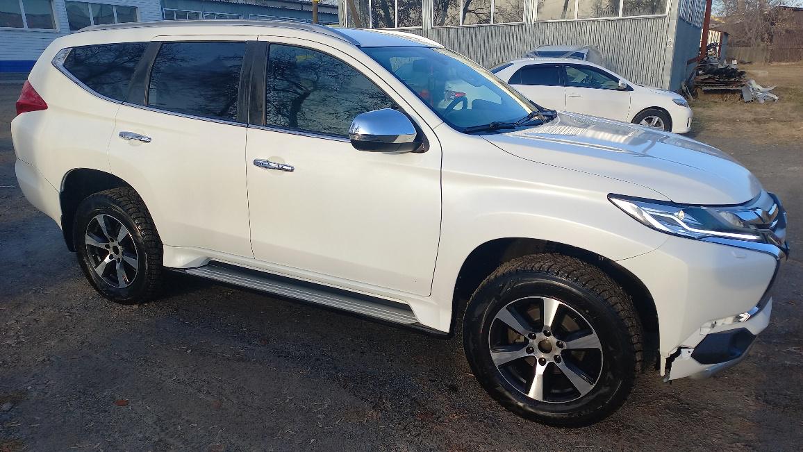 Mitsubishi Pajero Sport