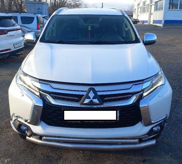 Mitsubishi Pajero Sport