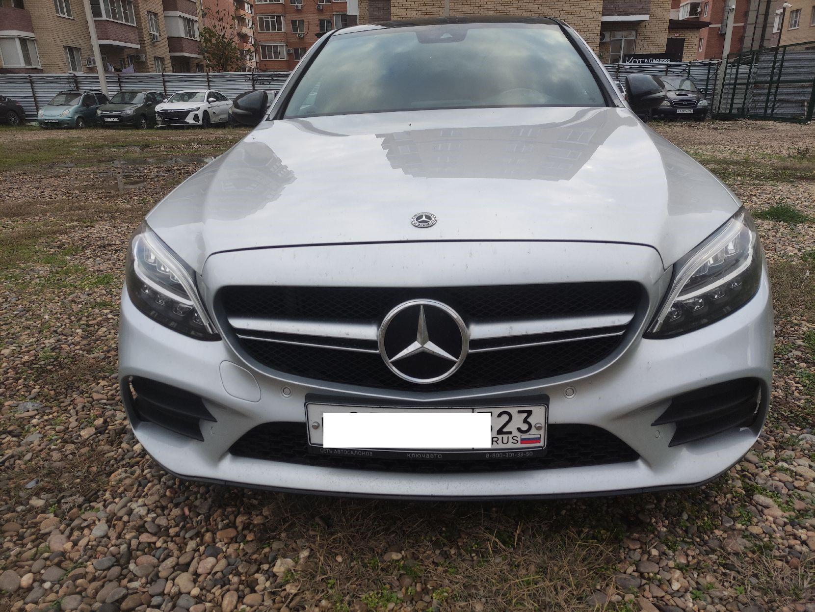 Mercedes-Benz C-Class