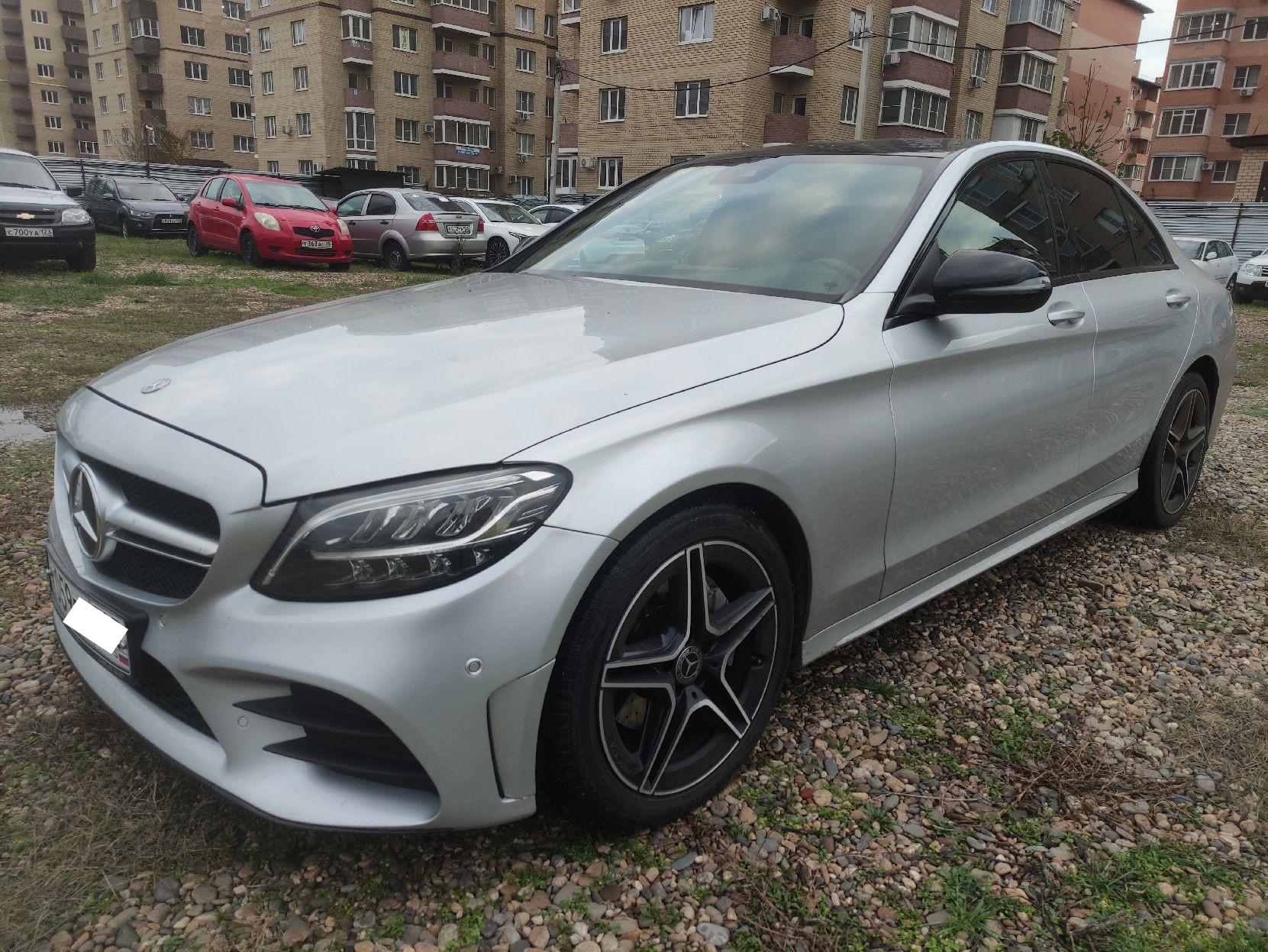 Mercedes-Benz C-Class