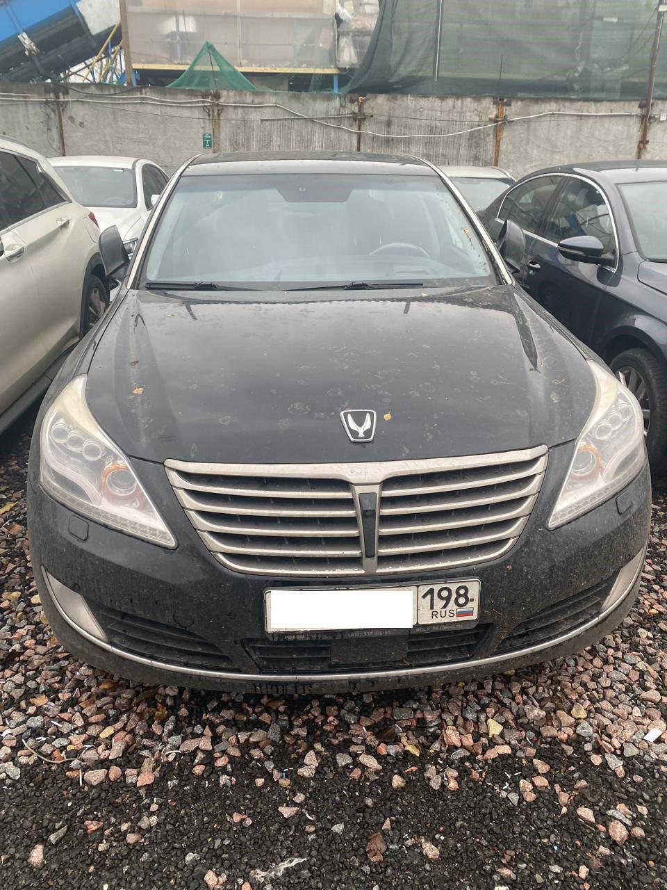 Hyundai Equus