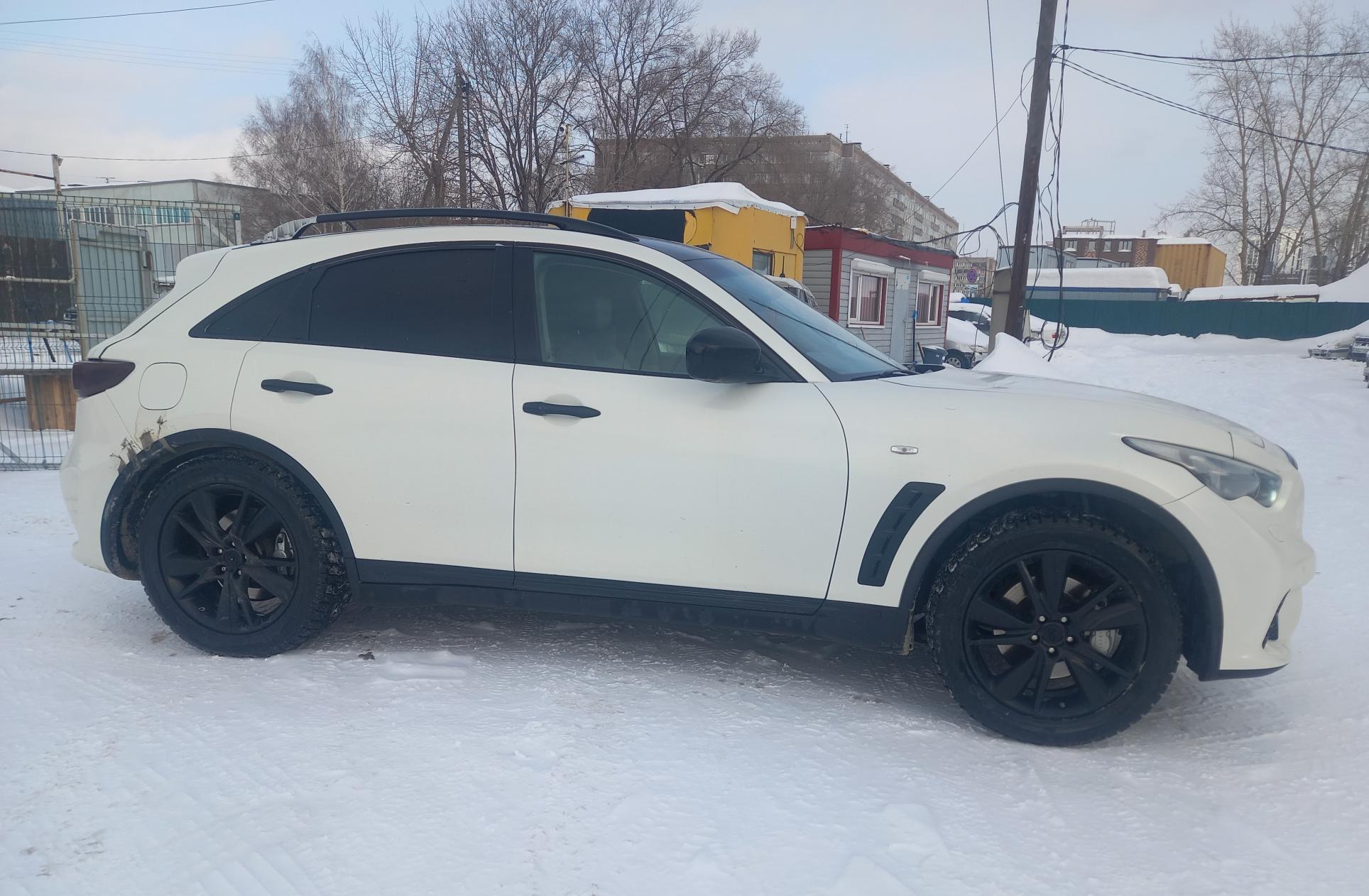 Infiniti Qx70