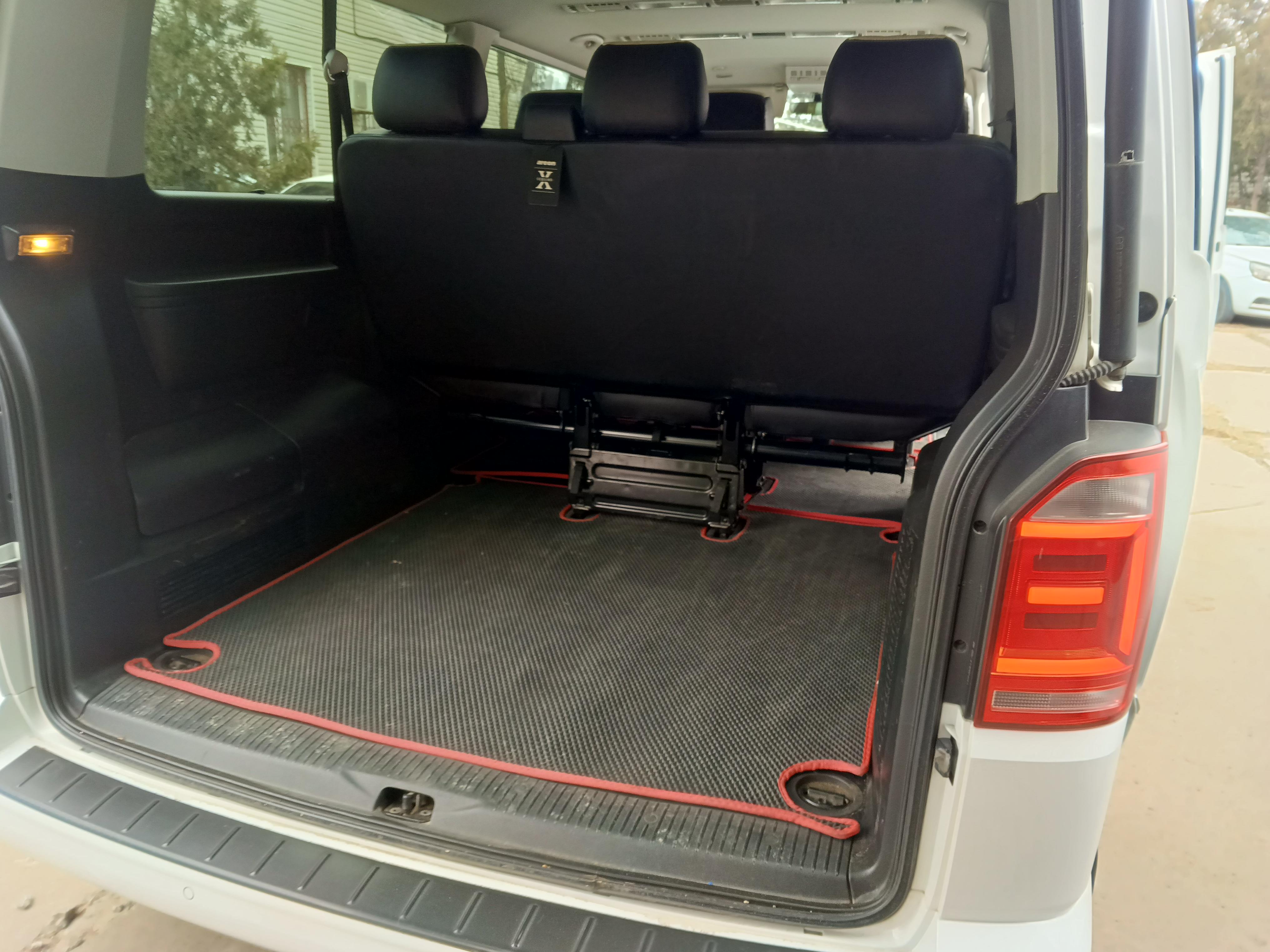 Volkswagen Caravelle