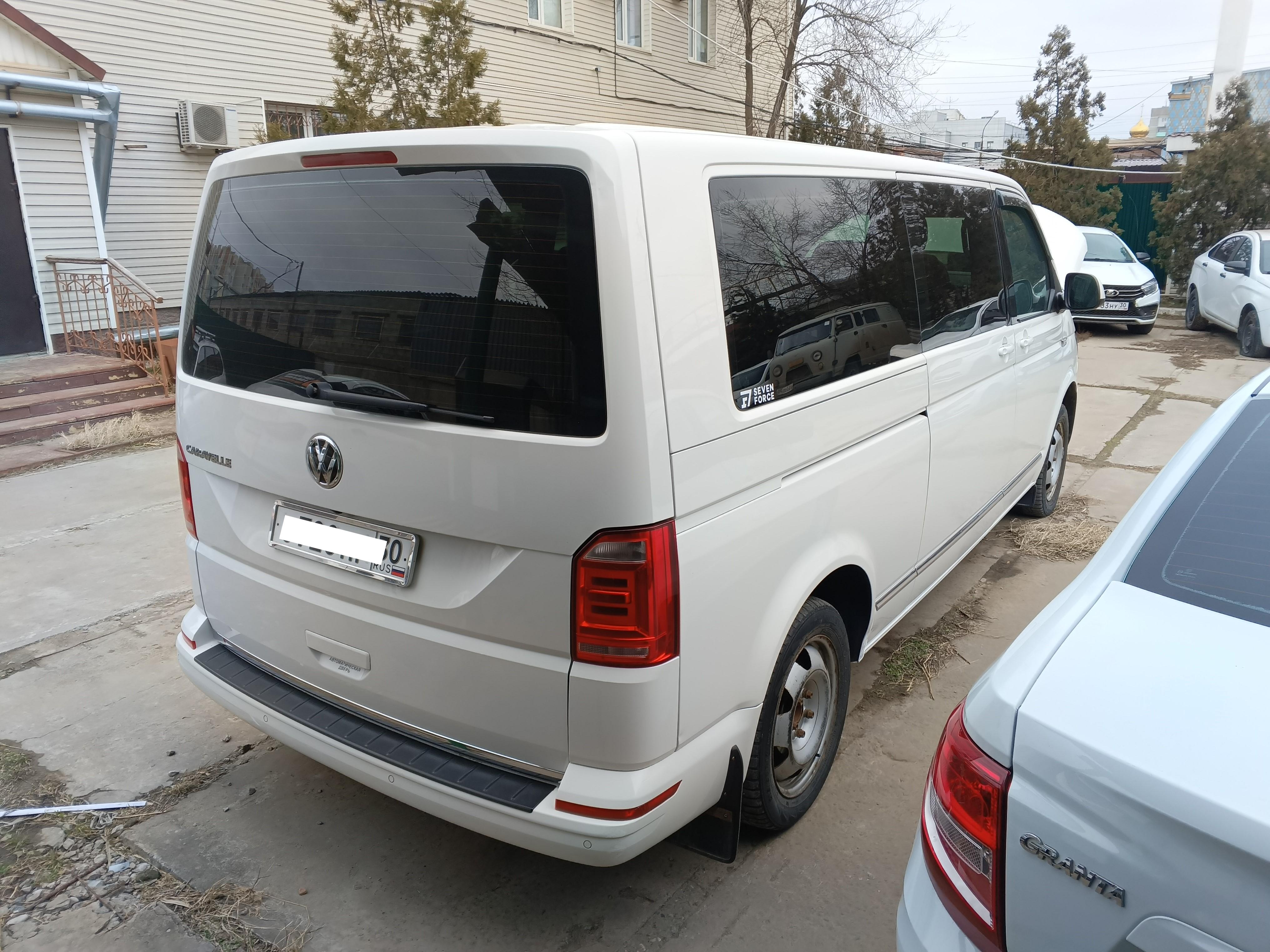 Volkswagen Caravelle