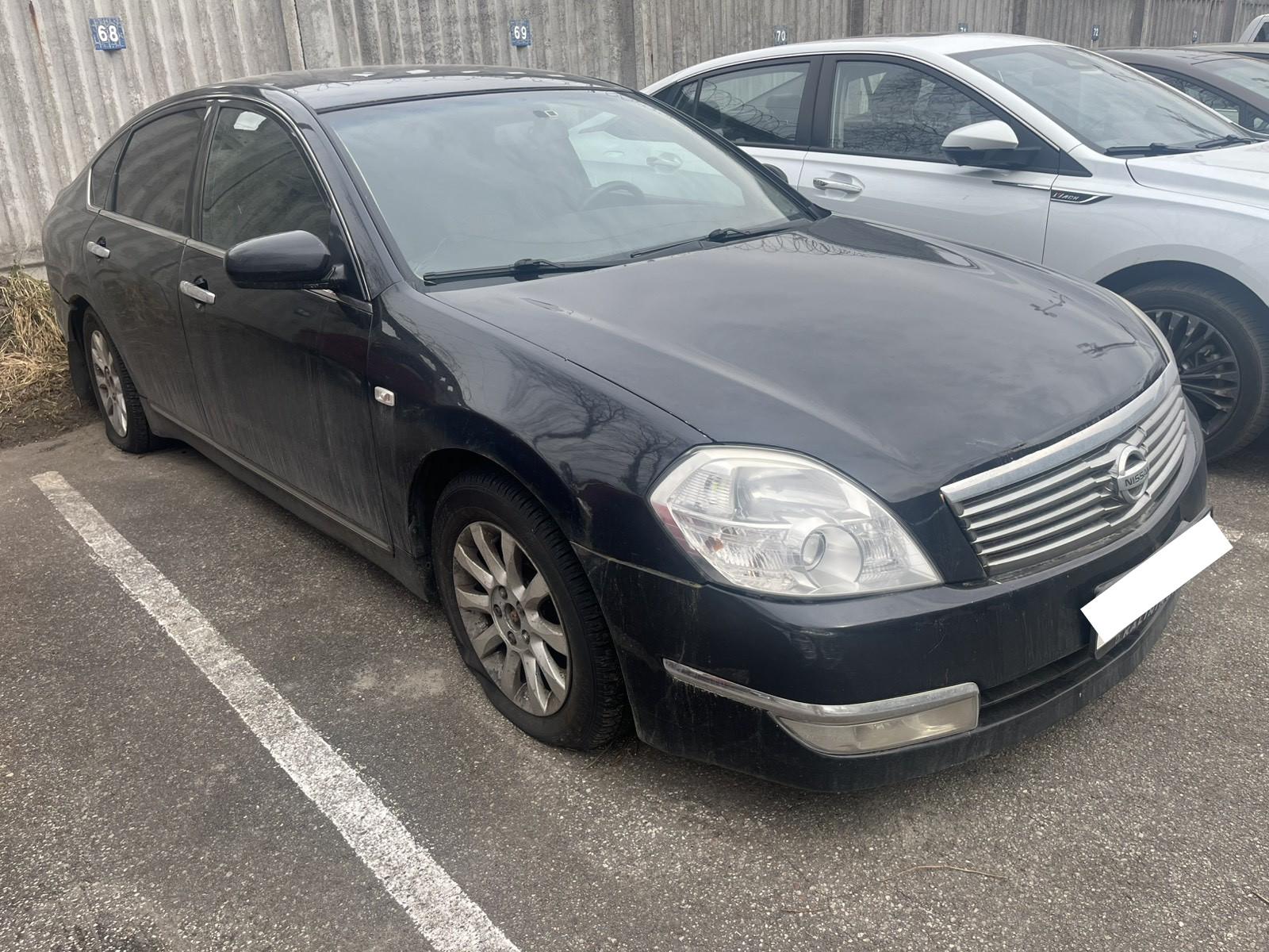 Nissan Teana