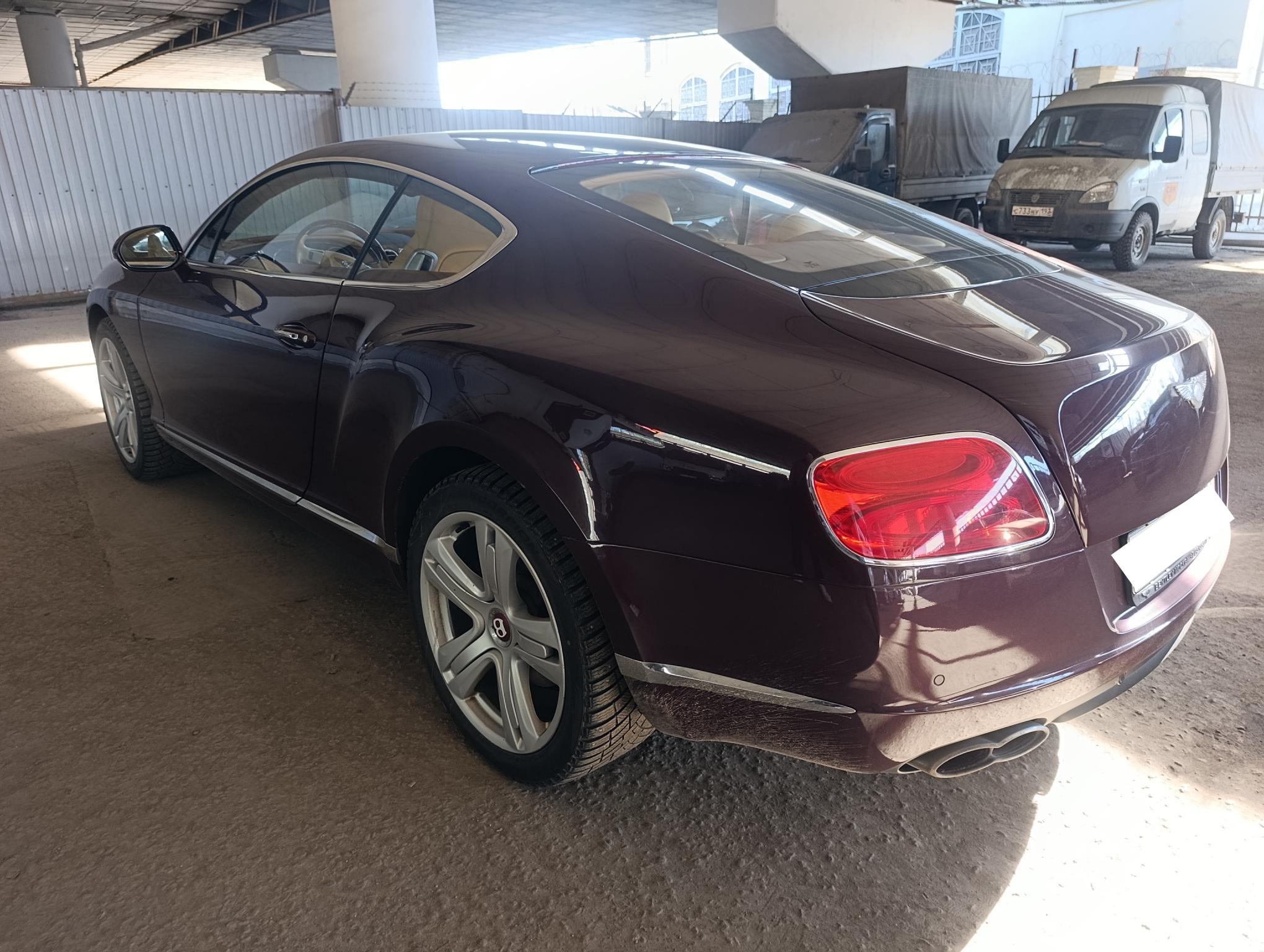 Bentley Continental Gt