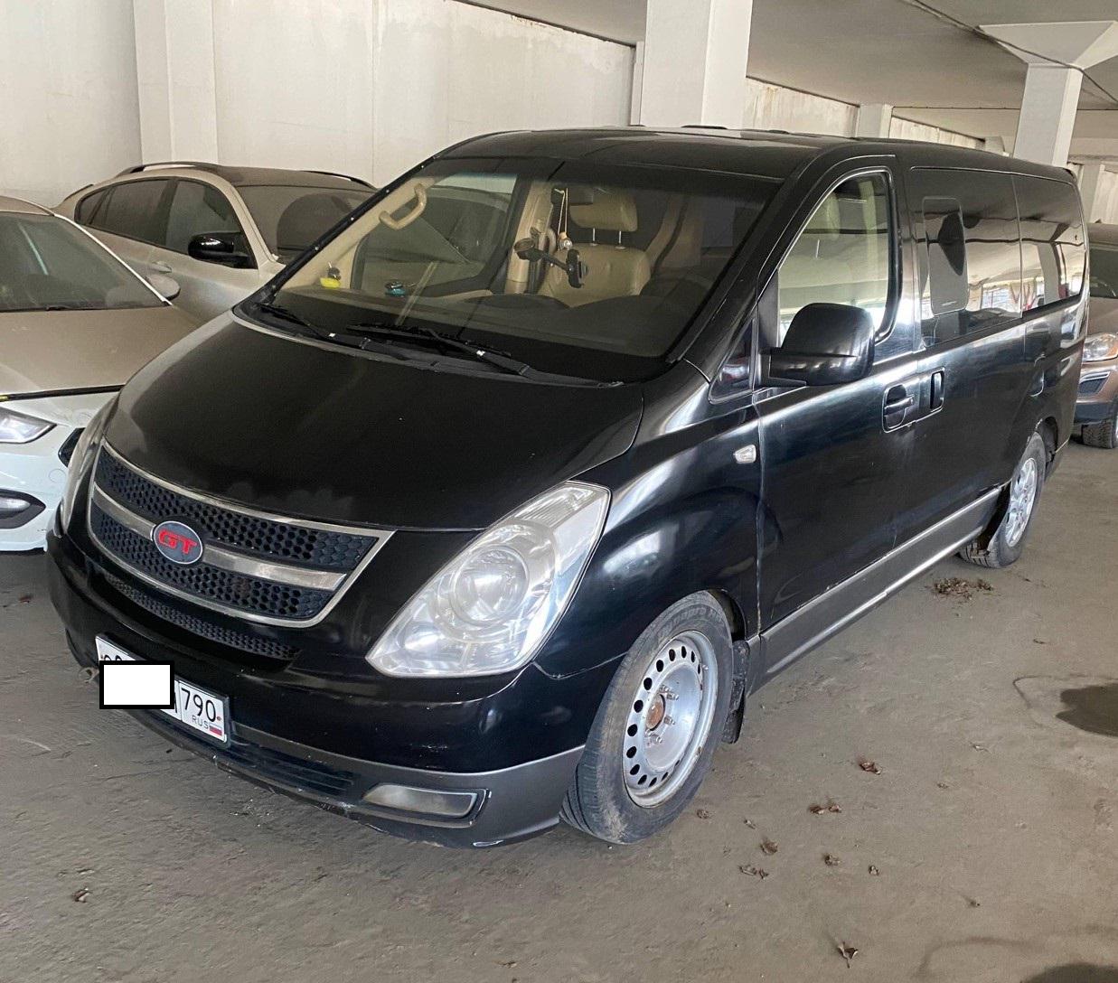 Hyundai Grand Starex