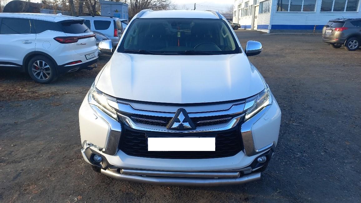 Mitsubishi Pajero Sport