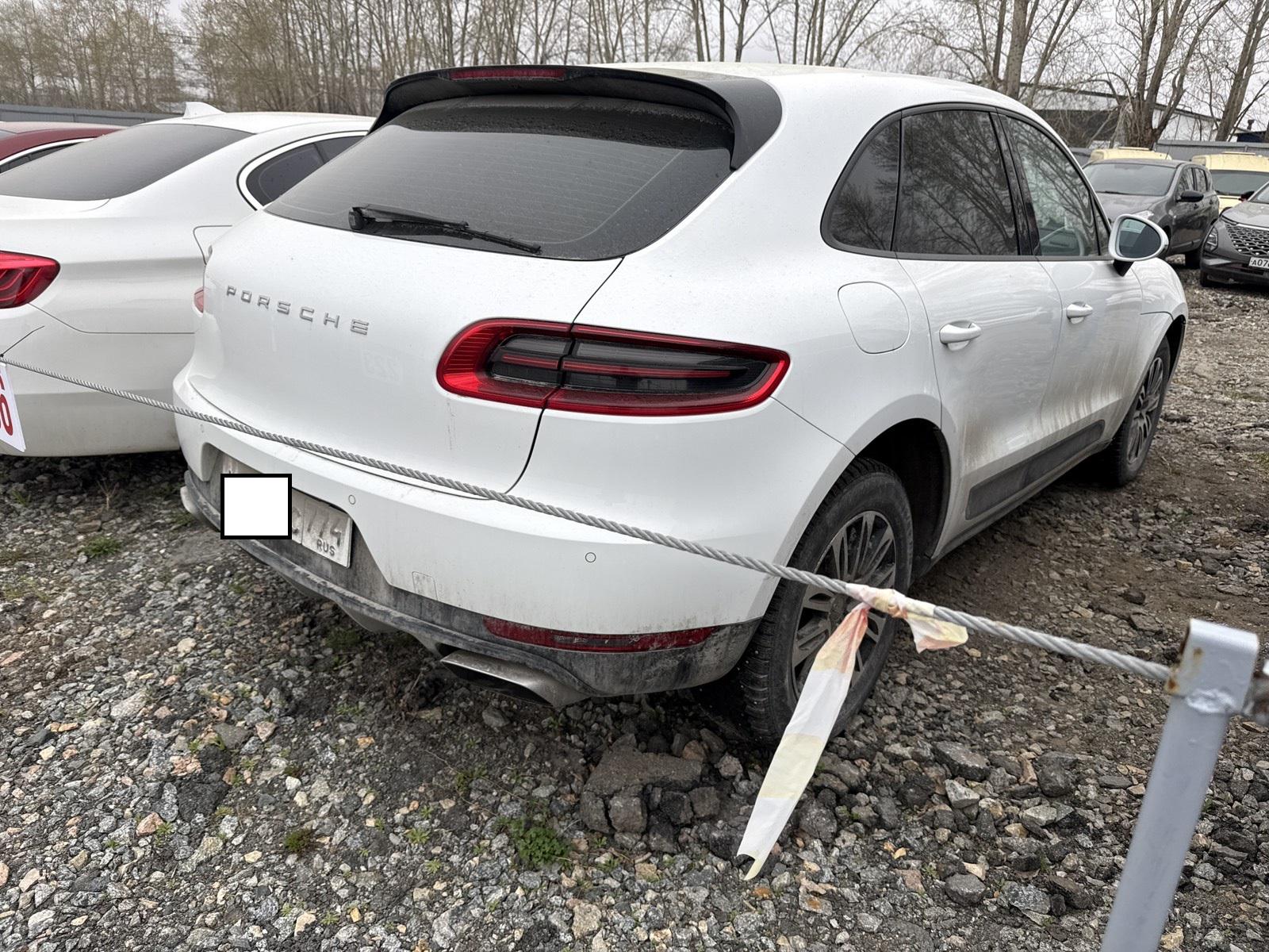 Porsche Macan
