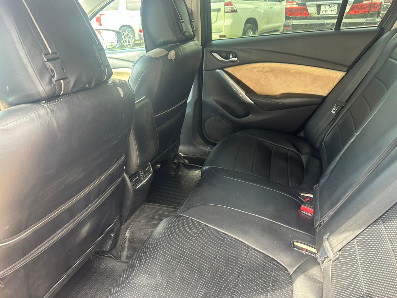 Mazda 6