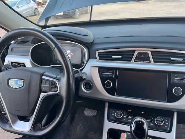 Geely Atlas