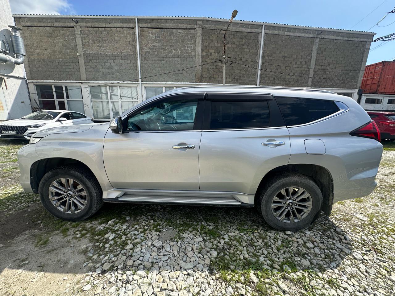 Mitsubishi Pajero Sport