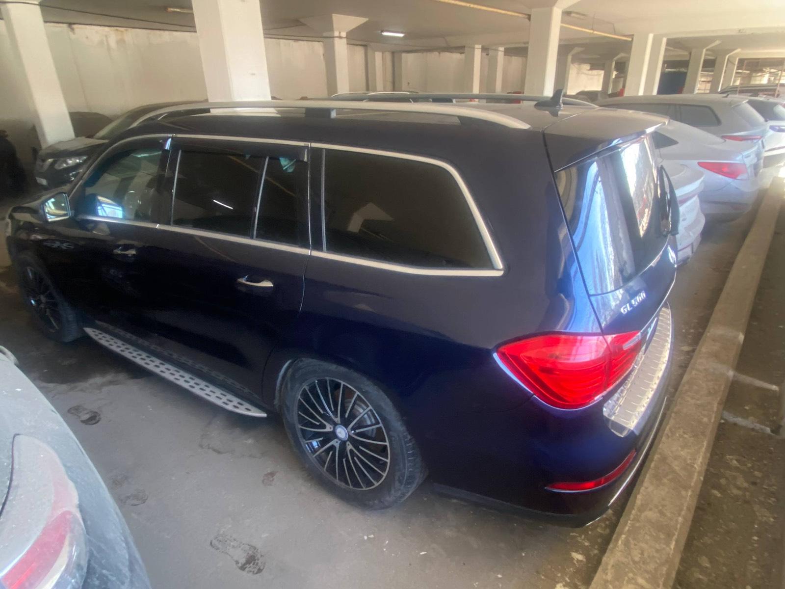 Mercedes-Benz Gl-Class