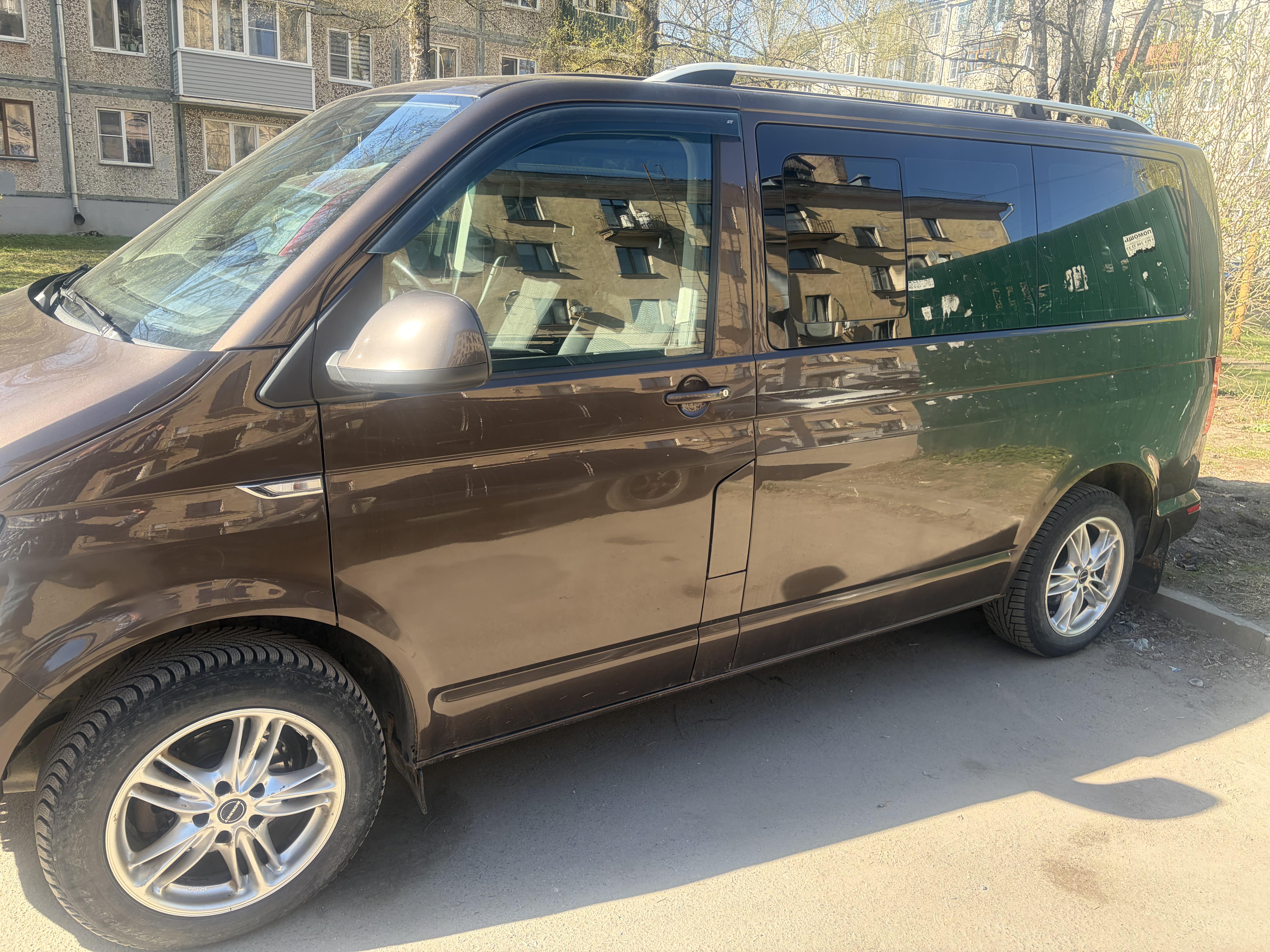 Volkswagen Caravelle