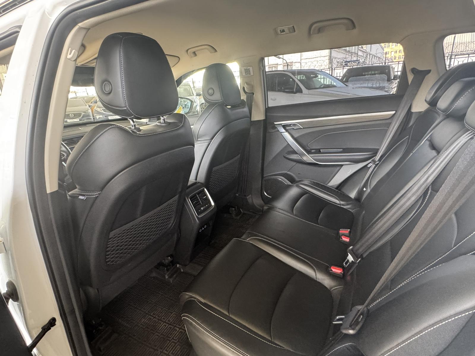 Geely Atlas Pro