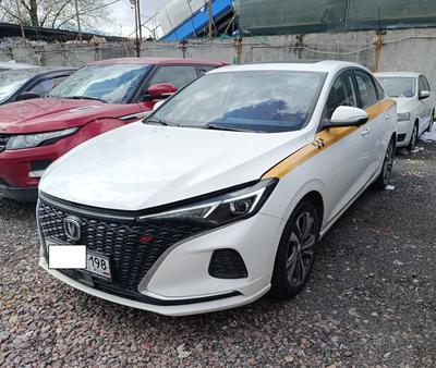 auto-media-item-1